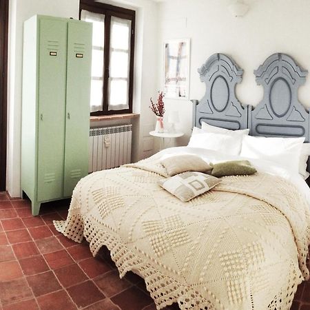 Il Poggio B&B San Damiano al Colle Bagian luar foto